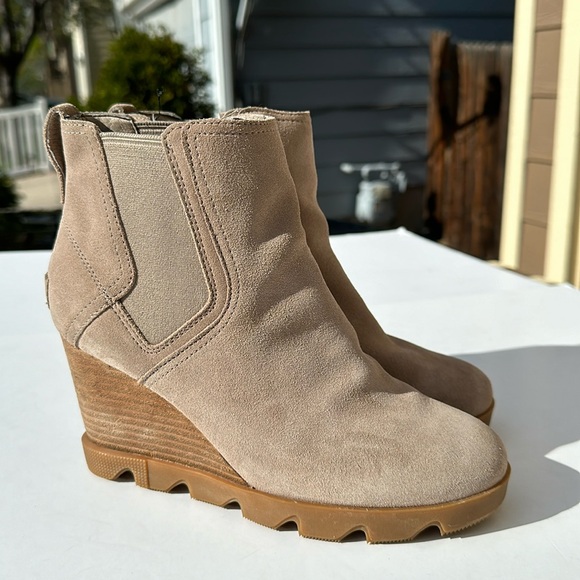 SOREL Joan Uptown Chelsea Boot In Sandy Tan-Sz 8.5 - Picture 1 of 12